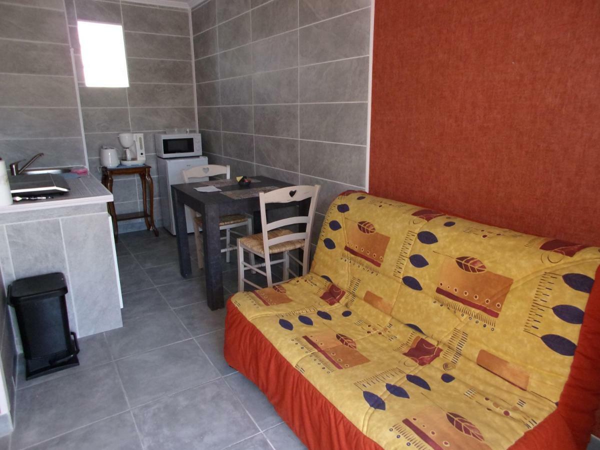 19 Rue Du Cadran Apartment Montmorillon Ngoại thất bức ảnh